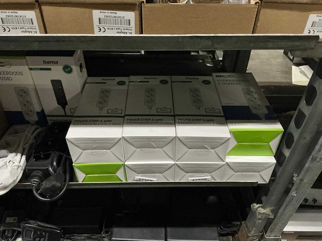 Voedingskabels en stekkerdozen - afbeelding 11 van  12