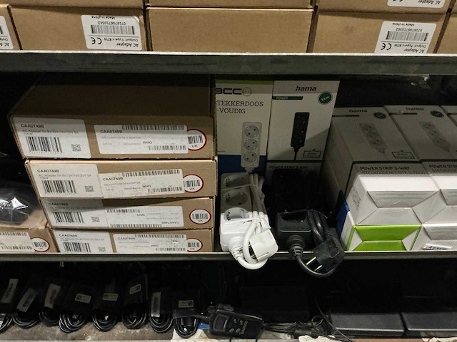 Voedingskabels en stekkerdozen - afbeelding 12 van  12