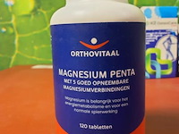 Voedingssupplementen, diverse soorten o.a. magnesium, dagelijkse multi & ester-c - afbeelding 12 van  23