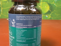 Voedingssupplementpot sneaky greens with berries & more & living multivitamin - afbeelding 2 van  15