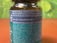 Voedingssupplementpot sneaky greens with berries & more & living multivitamin - afbeelding 6 van  15