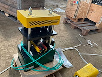 Voemme p-20-v rc system aluminium profiel ponsmachine met transportkist - afbeelding 12 van  18