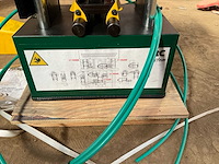 Voemme p-20-v rc system aluminium profiel ponsmachine met transportkist - afbeelding 16 van  18