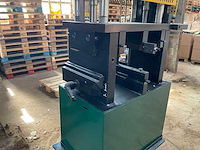 Voemme t1k-700-00 aluminium profiel ponsmachine - afbeelding 3 van  19