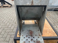 Voerautomaat dierenverblijf - afbeelding 3 van  4