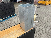 Voerautomaat dierenverblijf - afbeelding 4 van  4