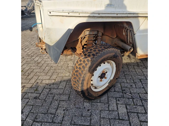 Voertuig, incompleet, mercedes-benz, 290gd - afbeelding 13 van  21