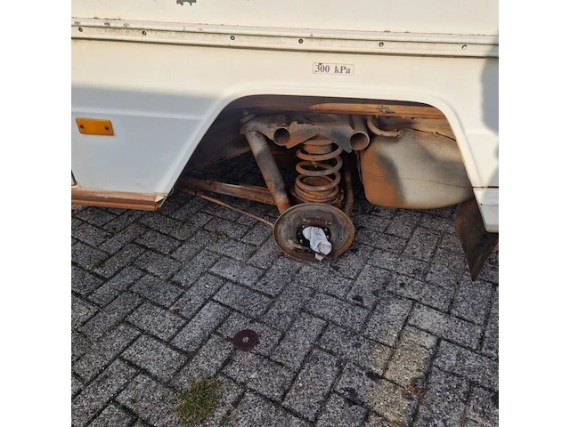 Voertuig, incompleet, mercedes-benz, 290gd - afbeelding 14 van  21