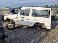 Voertuig, incompleet, mercedes-benz, 290gd - afbeelding 12 van  21