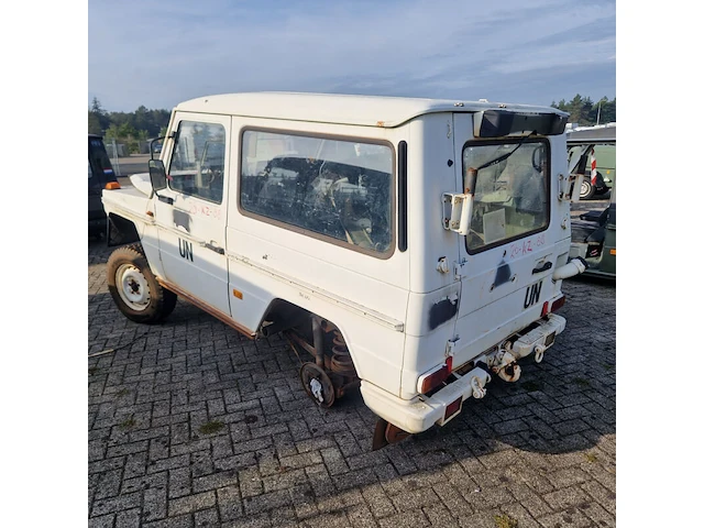 Voertuig, incompleet, mercedes-benz, 290gd - afbeelding 15 van  21