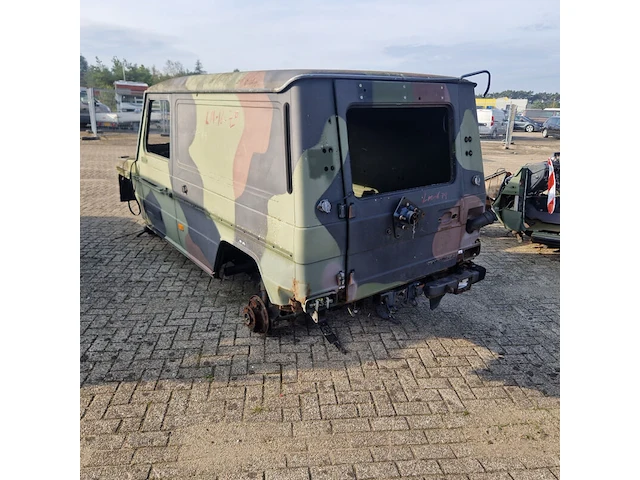 Voertuig, incompleet, mercedes benz, 290gd - afbeelding 14 van  20