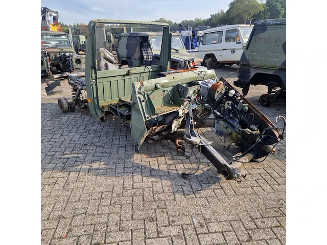 Voertuig, incompleet, mercedes benz, 290gd - afbeelding 18 van  20
