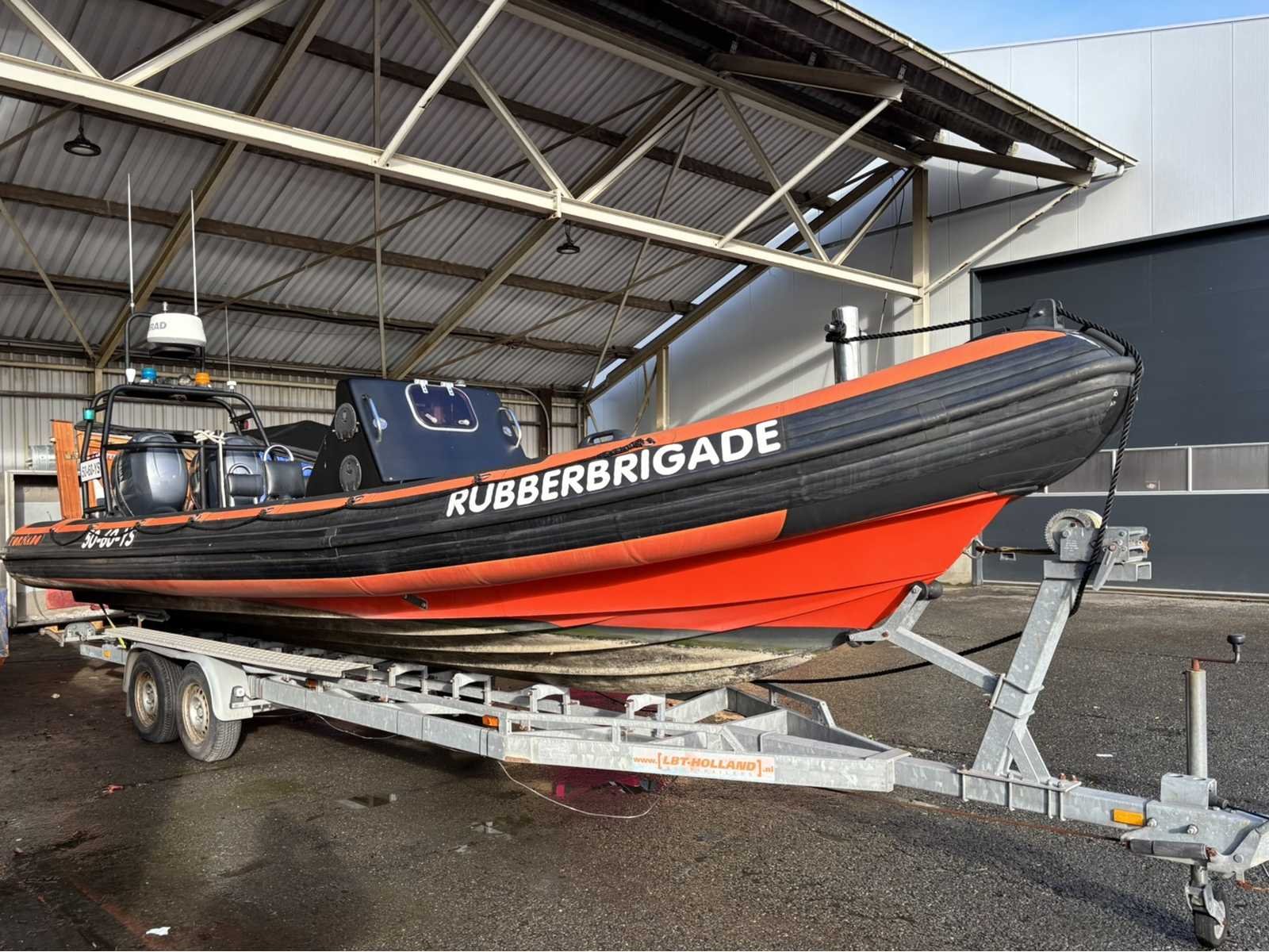 Voertuigen, boten en diversen