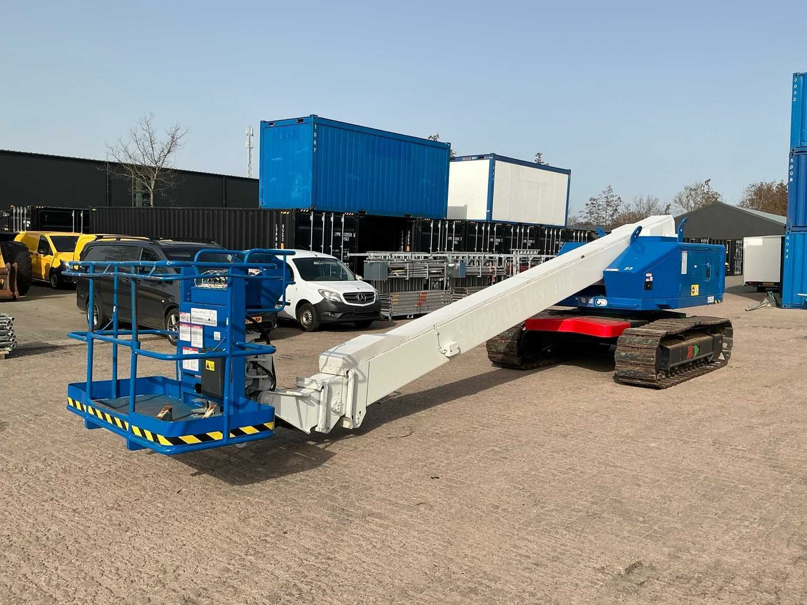 Voertuigen, bouwmachines, hangars, opslagloodsen en gereedschappen