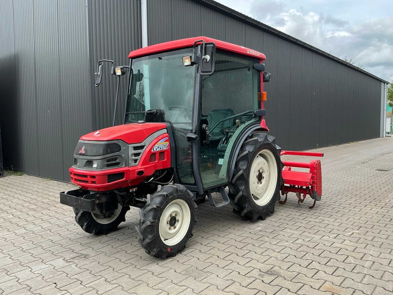 Voertuigen, compressoren, bouwmachines, aanbouwdelen, buitenkeukens en gereedschappen