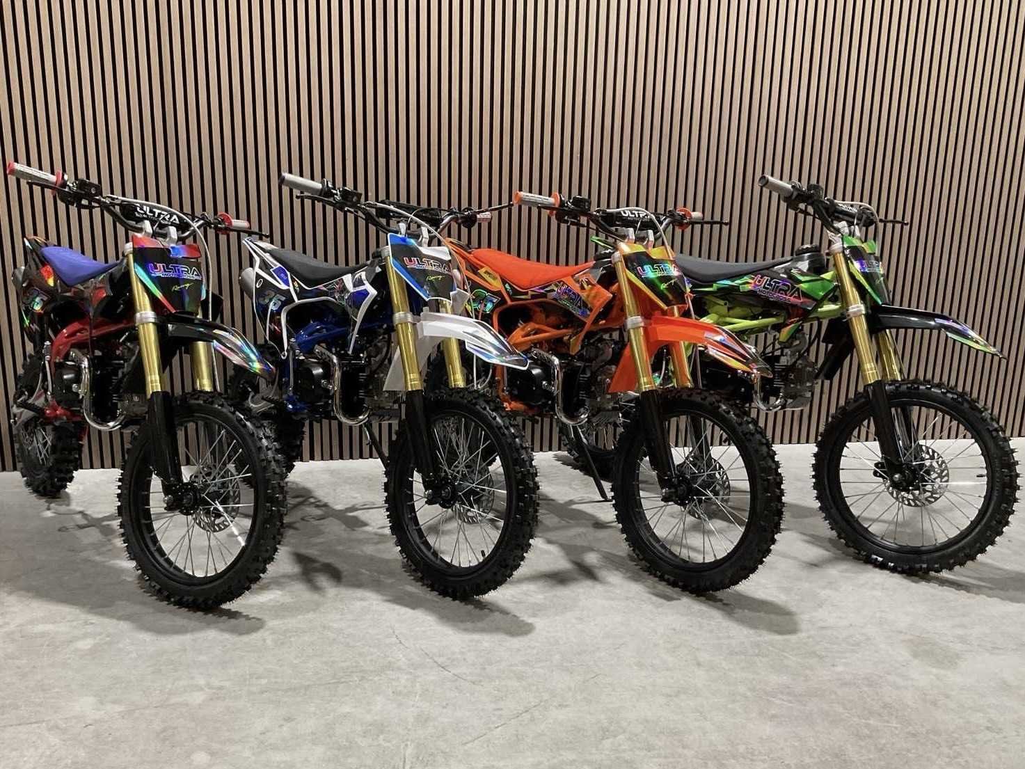 Voertuigen, vaartuigen, quads en crossers