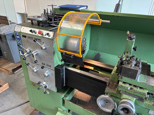 Voest-alpine - da210 - centerdraaibank - afbeelding 5 van  18