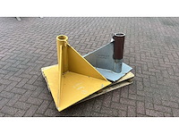 Voet voor hydraulische sloophamer (2x) - afbeelding 2 van  2