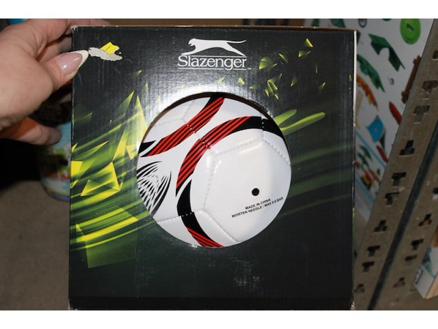 Voetbal in leuke doos 1x loc d021 - afbeelding 2 van  3