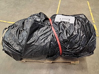 Voetbaldart opblaasbaar inclusief 2 ballen - afbeelding 7 van  11