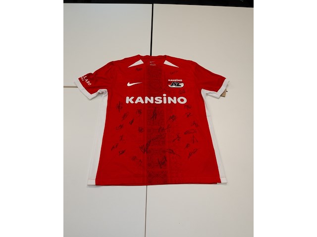 Voetbalshirt az alkmaar nike, rood, gesigneerd, m - afbeelding 1 van  2