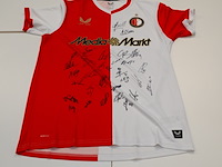 Voetbalshirt feyenoord castore, rood/wit, gesigneerd, s - afbeelding 1 van  3