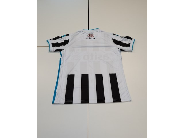 Voetbalshirt heracles almelo stanno, zwart/wit, gesigneerd, m - afbeelding 2 van  2