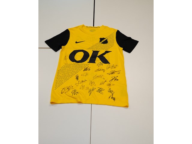 Voetbalshirt nac breda nike, geel/zwart, gesigneerd, m - afbeelding 1 van  2