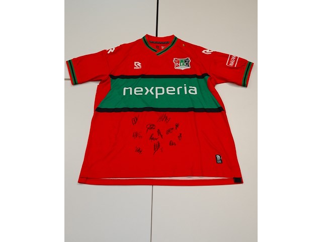 Voetbalshirt nec robey, rood/groen, gesigneerd, m - afbeelding 1 van  2