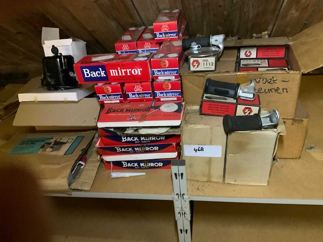 Voetsteunen spiegels - afbeelding 1 van  8