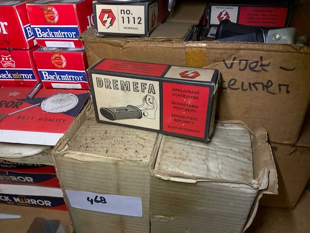 Voetsteunen spiegels - afbeelding 3 van  8