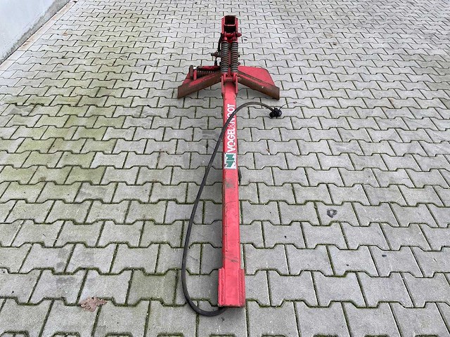 Vogel en noot - vorenpakkerarm - ploeg - afbeelding 1 van  4