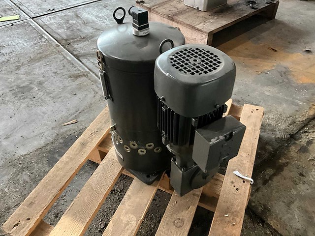 Vogel / skf centrale smeerinstallatie - afbeelding 3 van  7