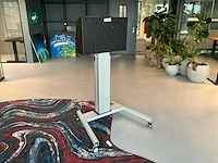 Vogel’s pffe 7106 verrijdbaar tv-standaard - afbeelding 1 van  5