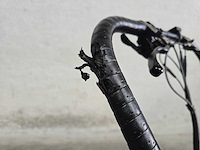 Vogue - yourney - bakfiets - elektrische fiets met oplader - afbeelding 8 van  12