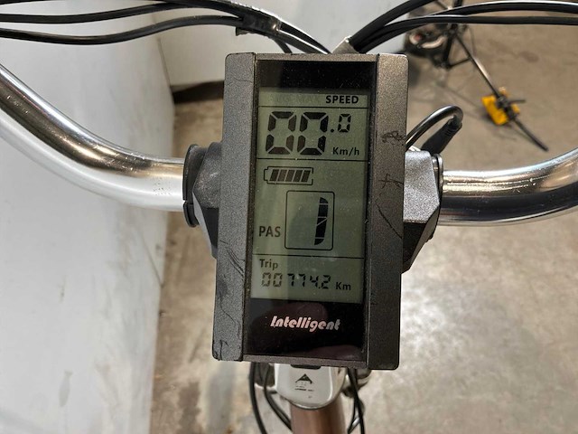 Vogue elektrische fiets - afbeelding 3 van  3