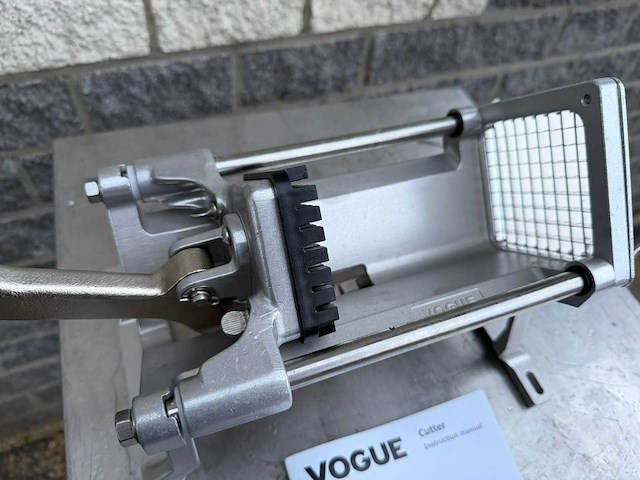 Vogue ongebruikt - friet snijder - aardappelsnijder - afbeelding 3 van  3