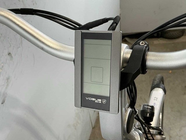 Vogue premium elektrische damesfiets - afbeelding 10 van  11