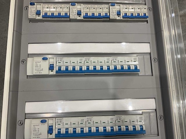 Voitech meterkast - afbeelding 6 van  9