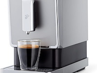 Volautomatische koffiemachine tchibo, 636175 esperto caffè, zilver - afbeelding 1 van  3