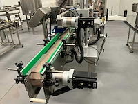 Volautomatische vul- sluit- en etiketteerlijn - afbeelding 17 van  30