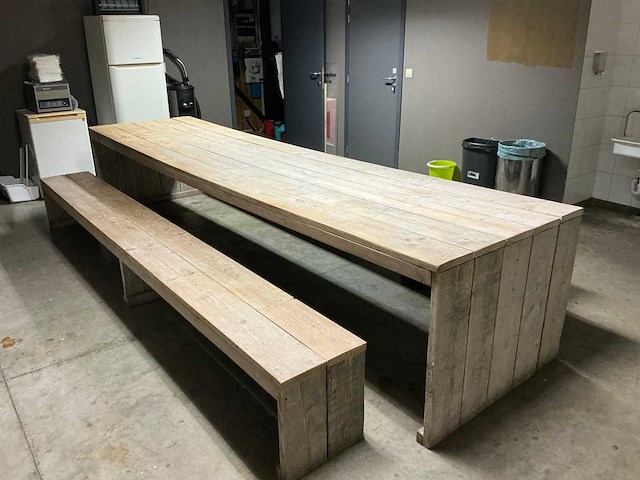 Volhout tuintafel - afbeelding 1 van  3