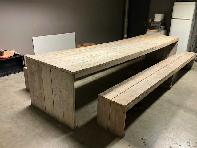 Volhout tuintafel - afbeelding 2 van  3