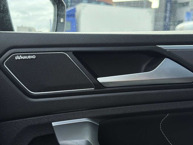 Volkawagen - tiguan 1.5 tsi r-line - car - afbeelding 8 van  41