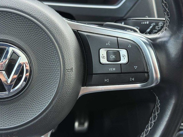 Volkawagen - tiguan 1.5 tsi r-line - car - afbeelding 13 van  41