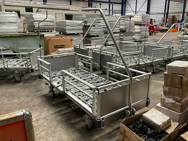 Völker s-960-2 ziekenhuisbed - afbeelding 3 van  7