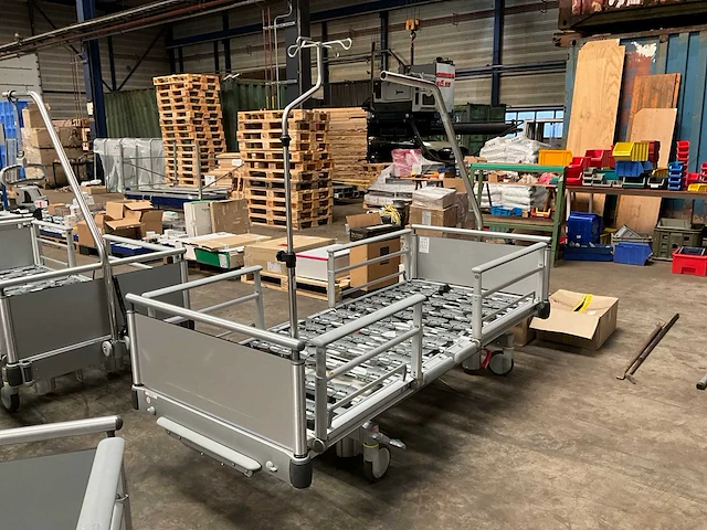 Völker s-960-2 ziekenhuisbed - afbeelding 4 van  7