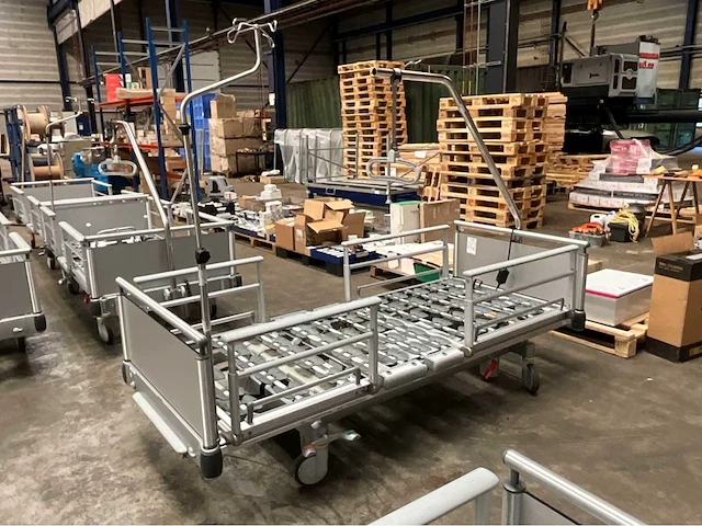 Völker s-960-2 ziekenhuisbed - afbeelding 4 van  8