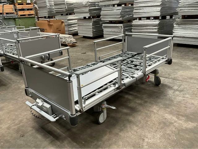 Völker s-960-2 ziekenhuisbed - afbeelding 2 van  8