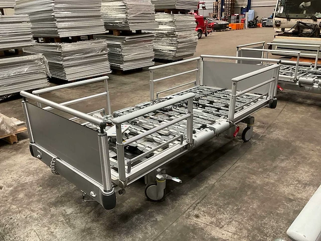 Völker s-960-2 ziekenhuisbed - afbeelding 2 van  8